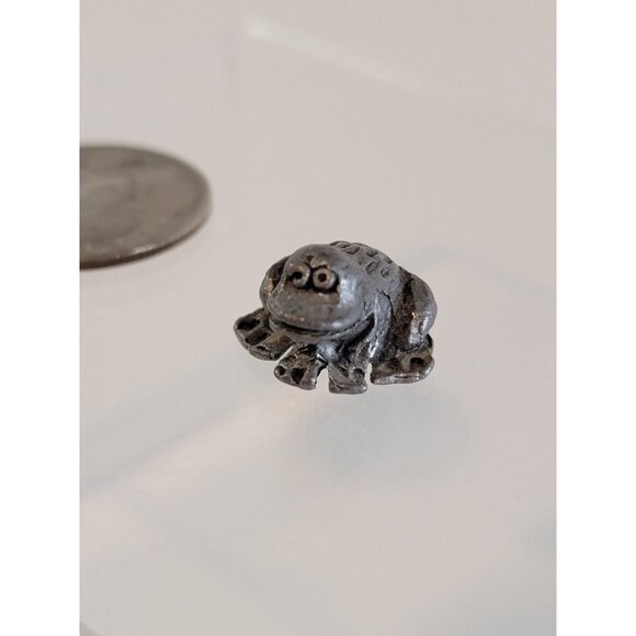 Vtg Michael Ricker? Bartlett Pewter Frog Miniature Figure Small 0.5" Size - Picture 1 of 7